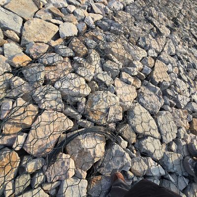 Large Stock PVC Coated 2*1*1m Galvanized Gabions For Galvanized Stone Gabion Basket Flood Control