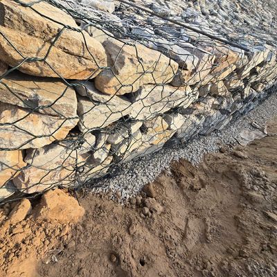 Corrosion Resistant 80mm X 100mm / 100mm X 120mm /2.7mm Galvanized Gabion Wire Mesh Basket For Riverbank Protection