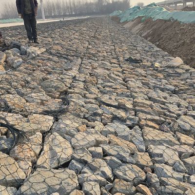 2*1*1M Pre Assembled Galvanized Stone Cage Gabion Retaining Wall Systems For Civil Engineering